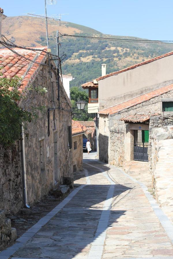 Hotel Ribera Del Corneja Navacepedilla de Corneja エクステリア 写真