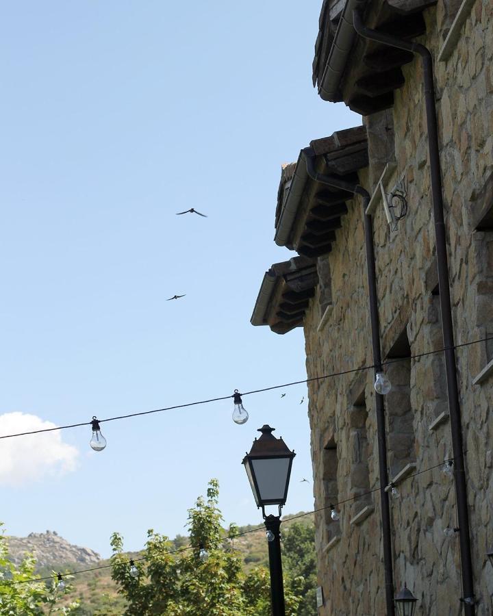 Hotel Ribera Del Corneja Navacepedilla de Corneja エクステリア 写真