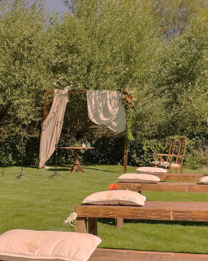 Hotel Ribera Del Corneja Navacepedilla de Corneja エクステリア 写真